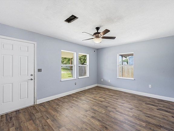 5th image of 7169 Leonard St