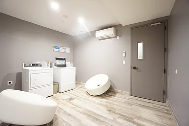 Rented by Rennit Inc.