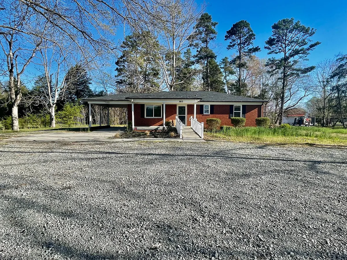 Building Photo - 3813 State Highway 73