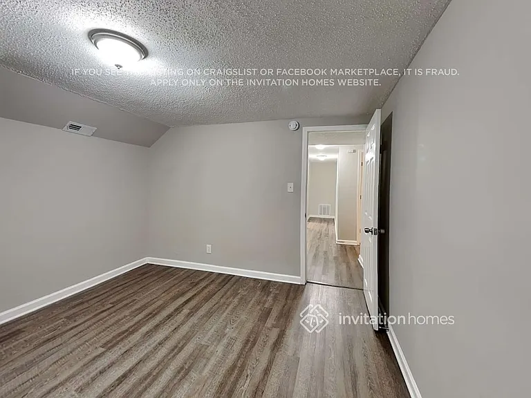 5789 Chisholm Trl SW — Photo 18