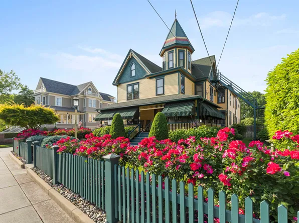 127 Myrtle Ave, West Cape May, NJ 08204