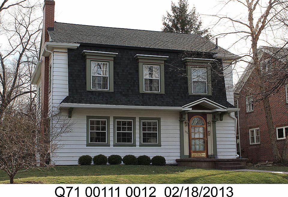 1st image of 272 Volusia Ave