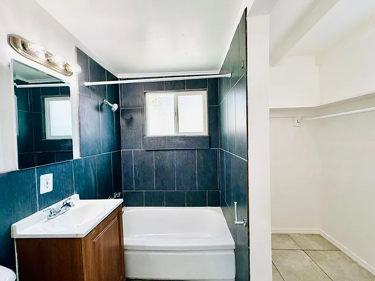 LosAltos2614 — Photo 10