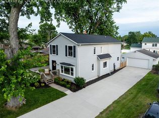 429 Dorothy St, South Lyon, MI 48178