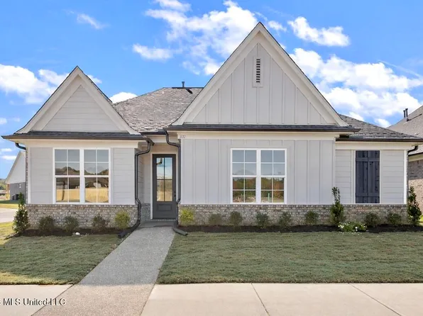 433 Sunflower St, Nesbit, MS 38651