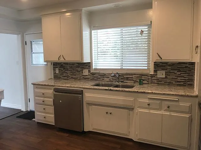 7515 McConnell Ave — Photo 6