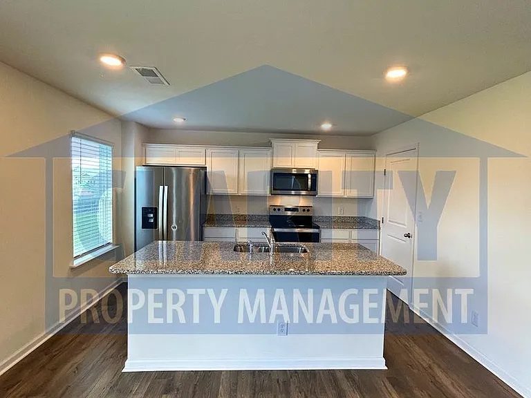 1471 Housley Dr — Photo 11