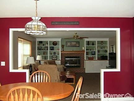 3rd image of 1917 Tecumseh Ct