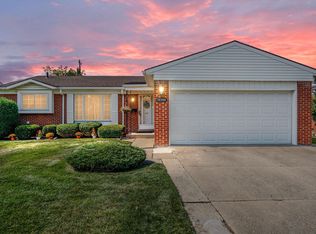 38359 Monterey Dr, Sterling Heights, MI 48312