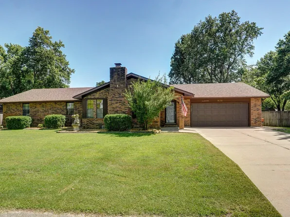620 E Wilson Street, Republic, MO 65738