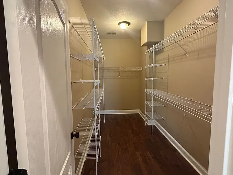 266 Turnberry Cir — Photo 15