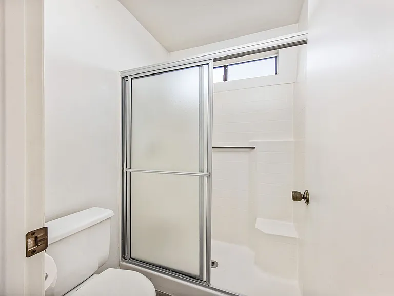2851 Andover Ave — Photo 14