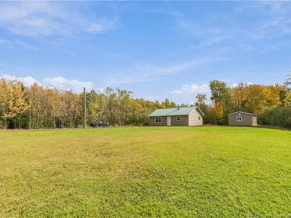 257 Macdougall Rd, Shediac, NB E1H 3G4