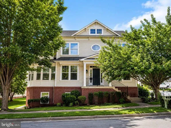 8844 Song Sparrow Dr, Gainesville, VA 20155