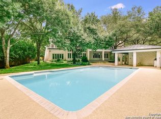 610 Bluff Cliff Dr, San Antonio, TX 78216
