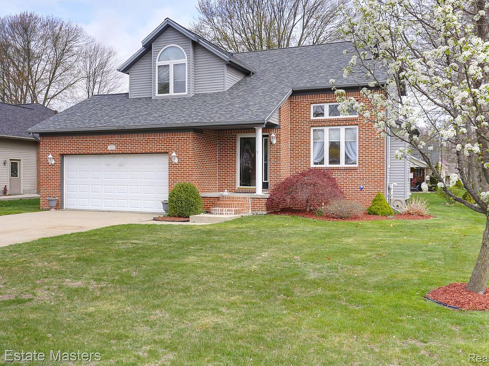 1st image of 3802 Cedar Ridge Dr