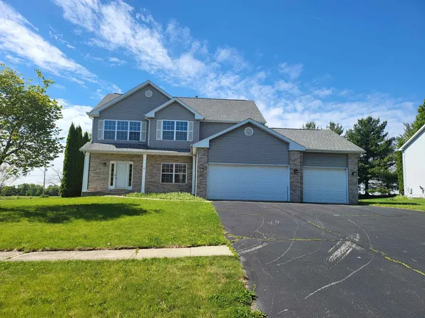 383 Prairie Knoll Dr, Poplar Grove, IL 61065