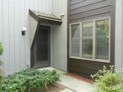 81 E Parkfield Ct, Racine, WI, 53402