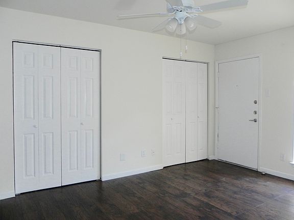 5th image of 2722 Throckmorton St APT 101