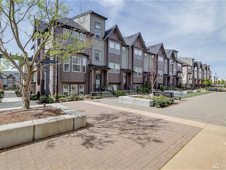 1st image of 1355 Brooklyn Walk NE #16.6