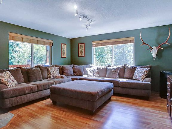 4th image of 197 Pogue Ln