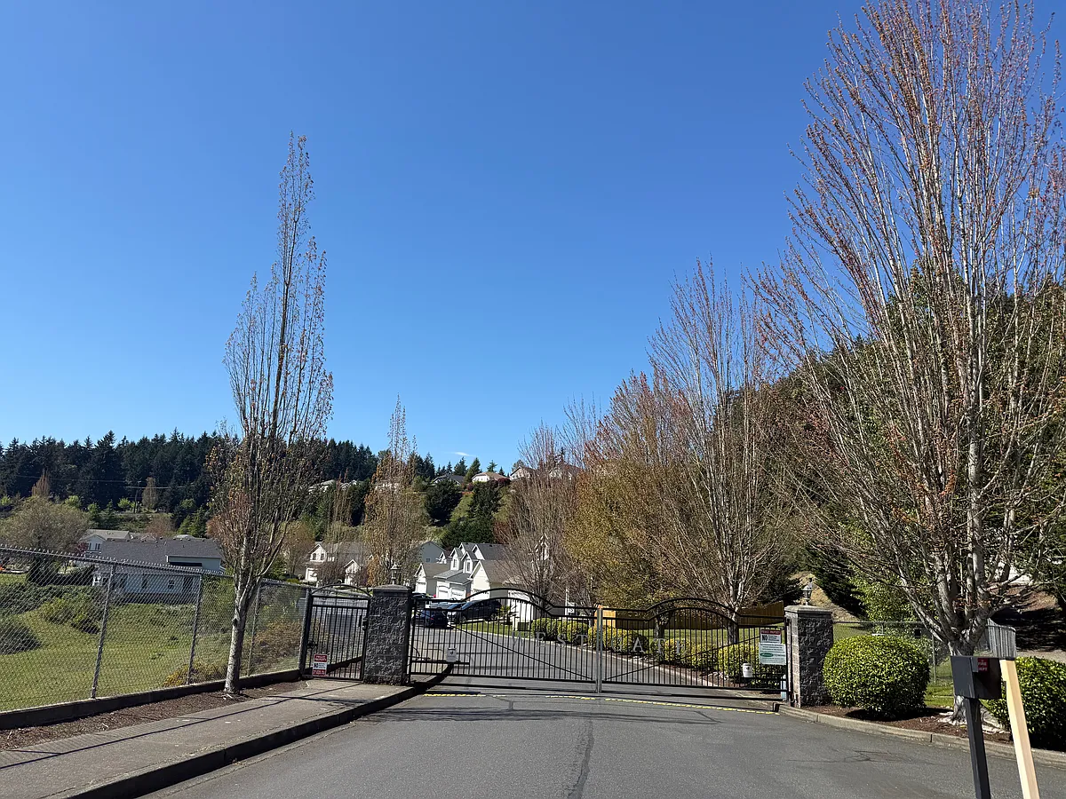 Building Photo - 6134 69th Avenue Ct W