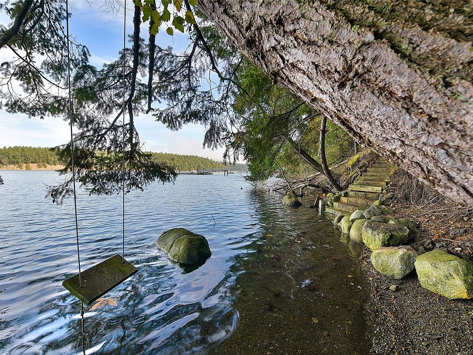 1st image of 706 Horton Bay Rd