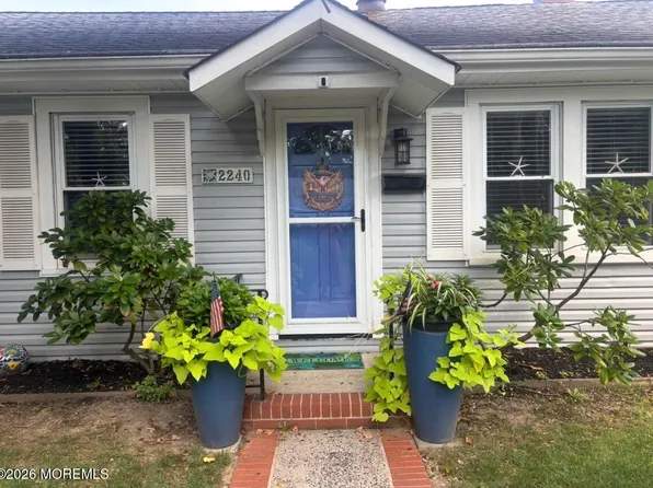 2240 Philadelphia Avenue, Wall, NJ 08736