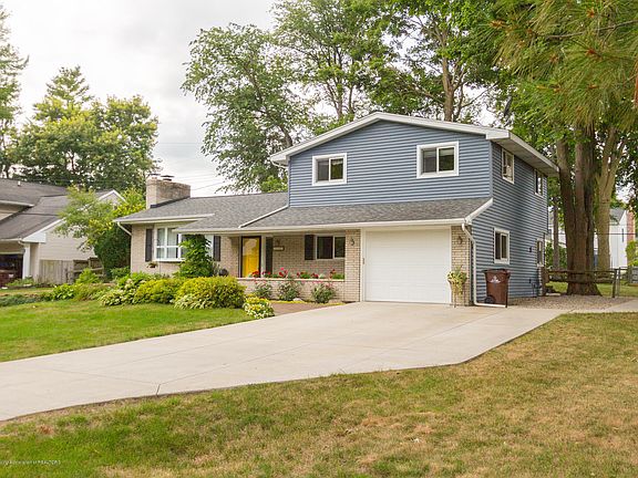2nd image of 1503 Sherwood Ln