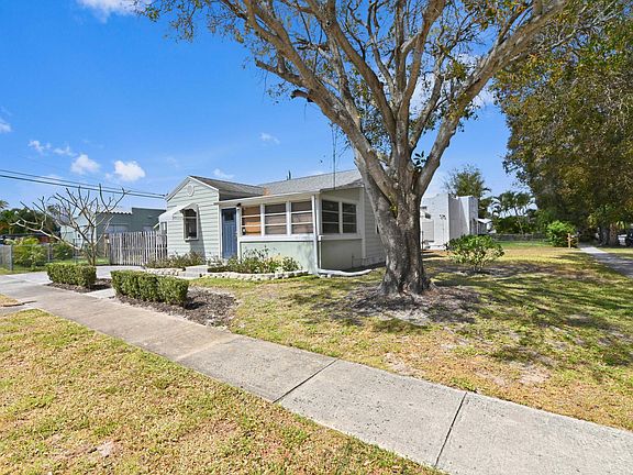 2nd image of 701 Palmetto Street