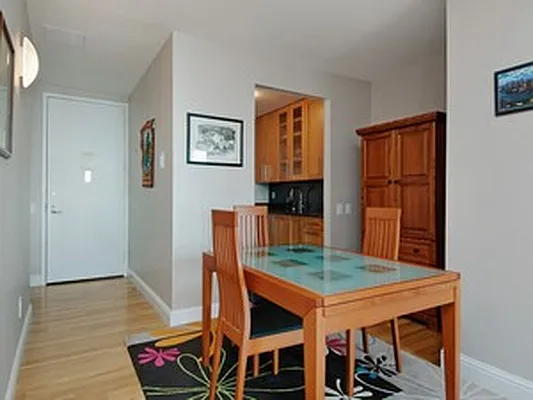 Sold by Corcoran | media 21