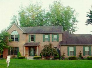 15740 Cedar Cove Dr, Granger, IN