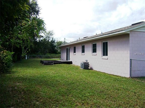 3rd image of 33908 Lee Ave