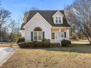 607 Denese Cir, Erwin, NC 28339
