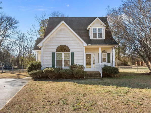 607 Denese Cir, Erwin, NC 28339