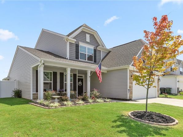 665 Brycewood Dr, Burlington, NC 27215