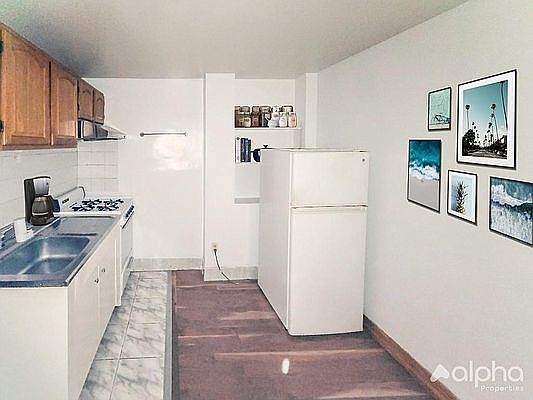 2nd image of 83 Allen St APT 6