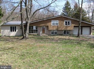 195 W Chestnut Hill Rd, Aspers, PA 17304