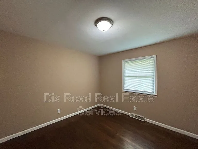 601 Brelsford Ave — Photo 25