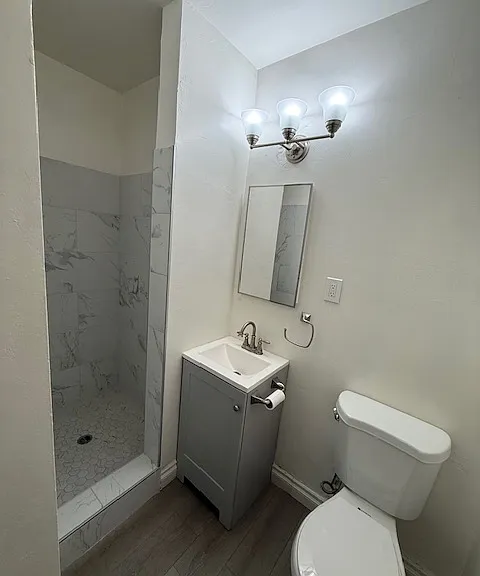 4415 Ventura Canyon Ave #104 — Photo 14