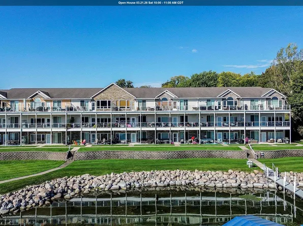 14 Iowa St #B4, Arnolds Park, IA 51331