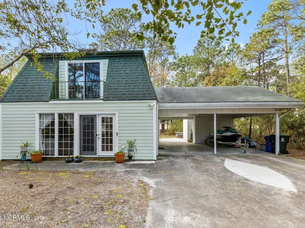 128 Pine Lake Road, Cape Carteret, NC 28584