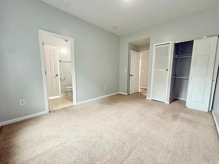 3254 Berwyn Pl — Photo 6
