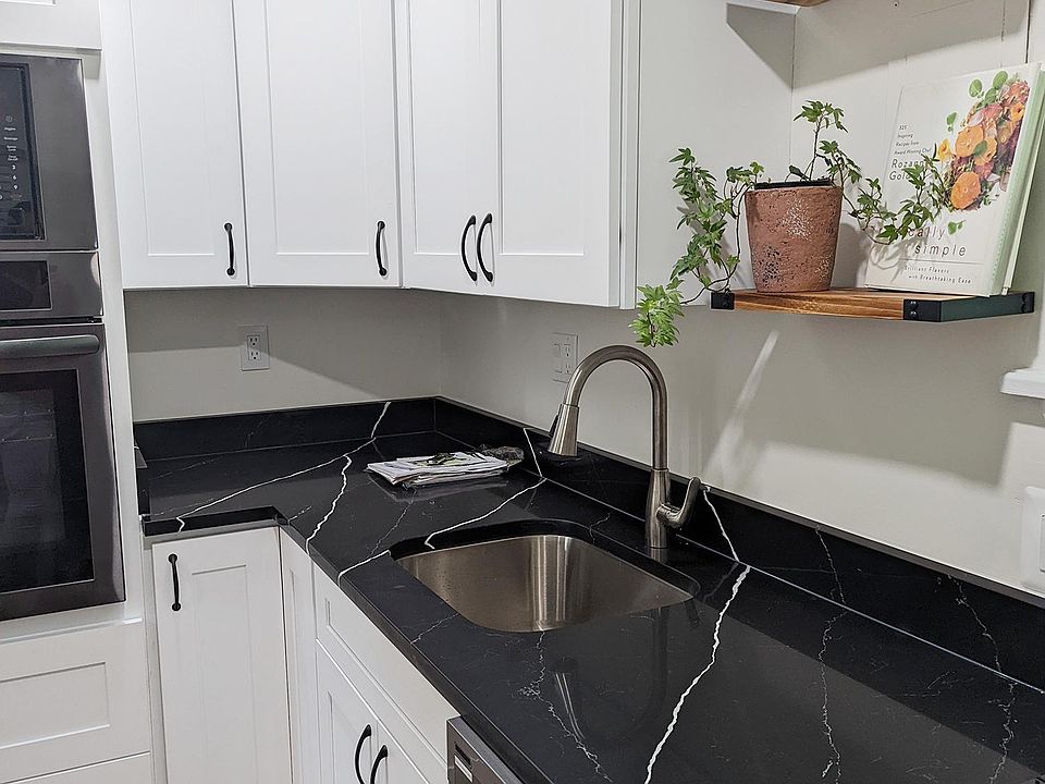 Kitchen - countertop