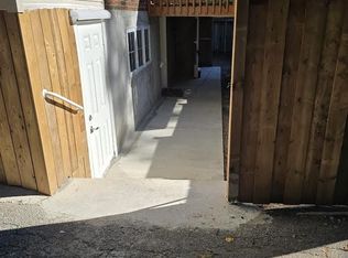 65 Park Cres BASEMENT B, Richmond Hill, ON L4E 3J5