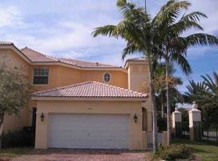 5472 NW 113th Pl, Doral, FL 33178
