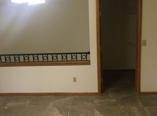 3986 Mogadore Rd, Kent, OH 44240