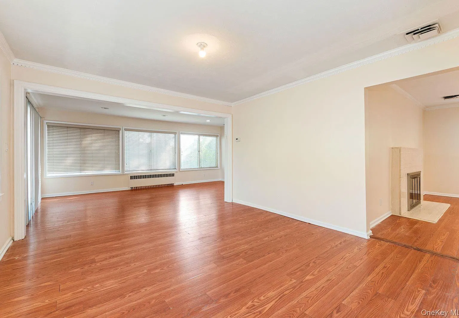 6 bed, 3.0 bath, 2773 sqft, $7,800 — Photo 3