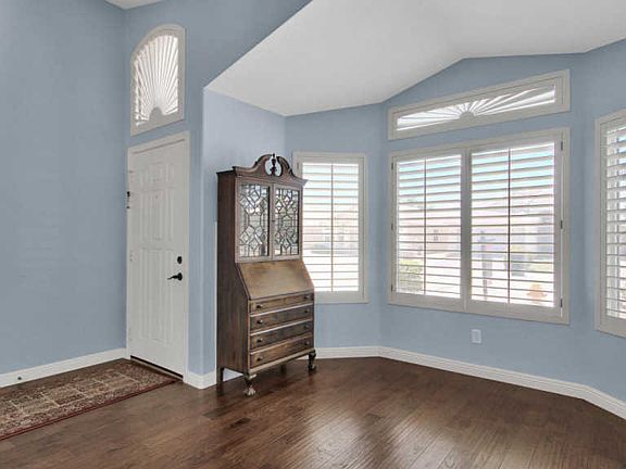 5th image of 4202 E Rosemonte Dr