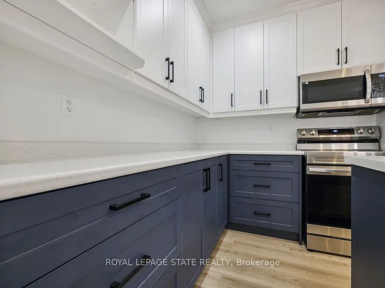 132 Prospect St S #2 — Photo 4